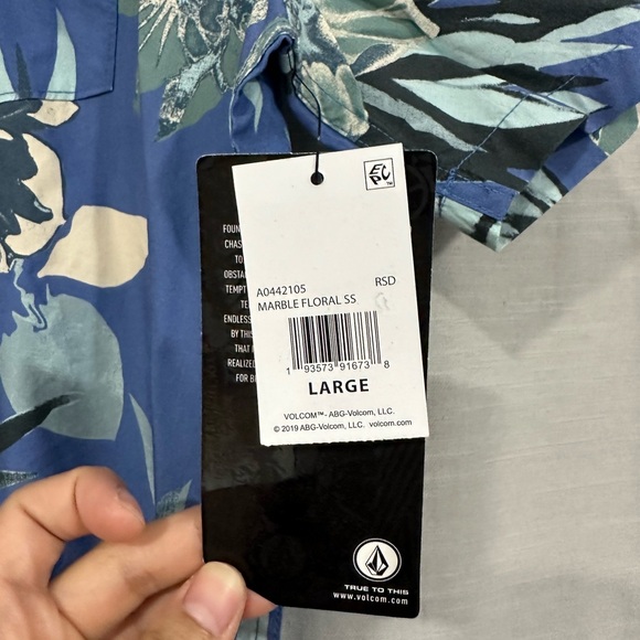 VOLCOM MENS WOVENS - Picture 3 of 4